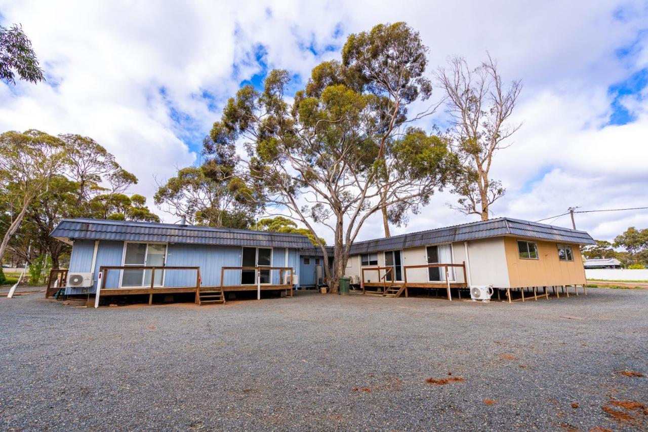 Great Western Motel Norseman Bagian luar foto